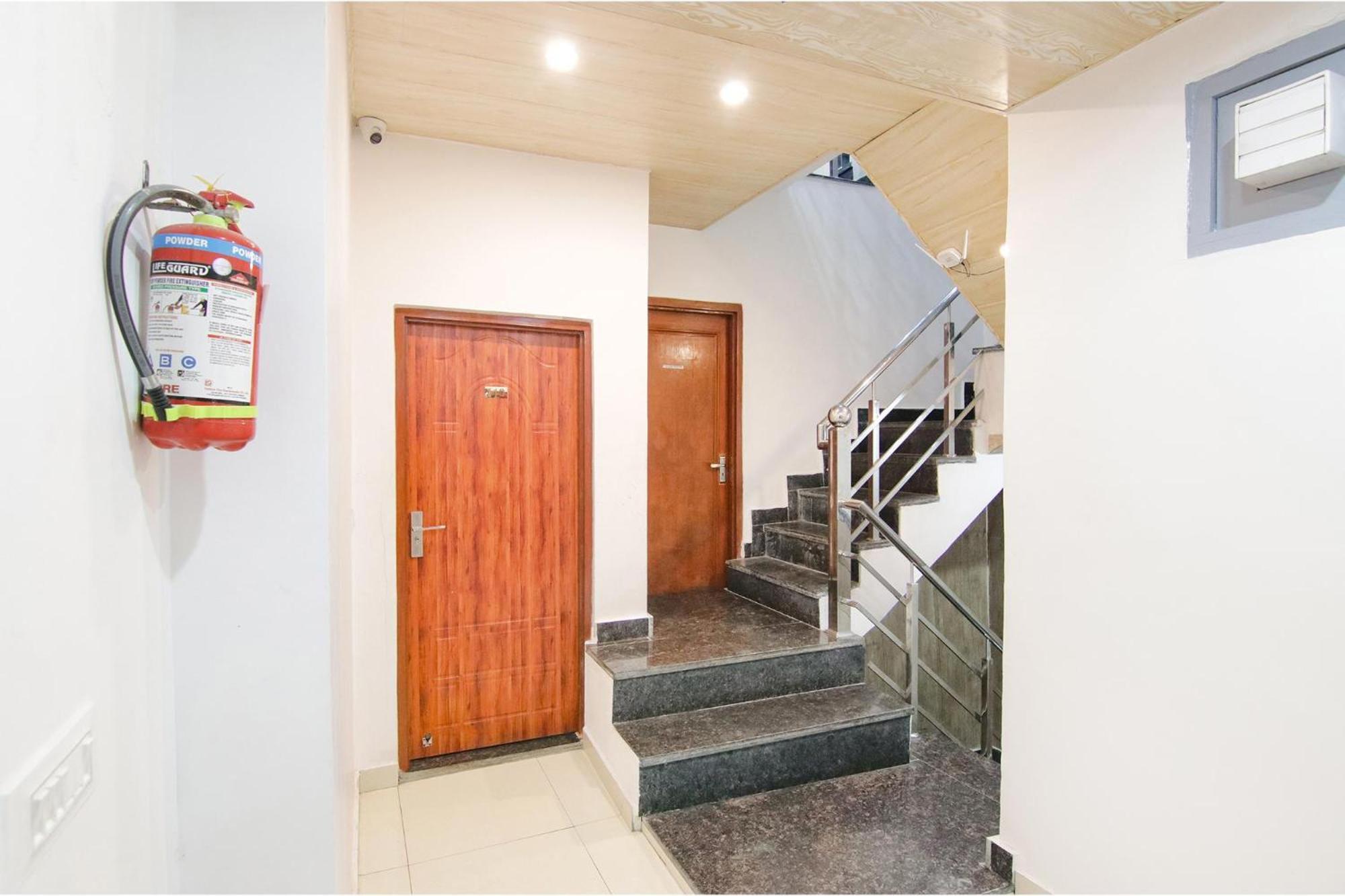 Fabexpress Kalsia Homestay - Nr Radha Krishna Mandir Mussoorie Eksteriør billede